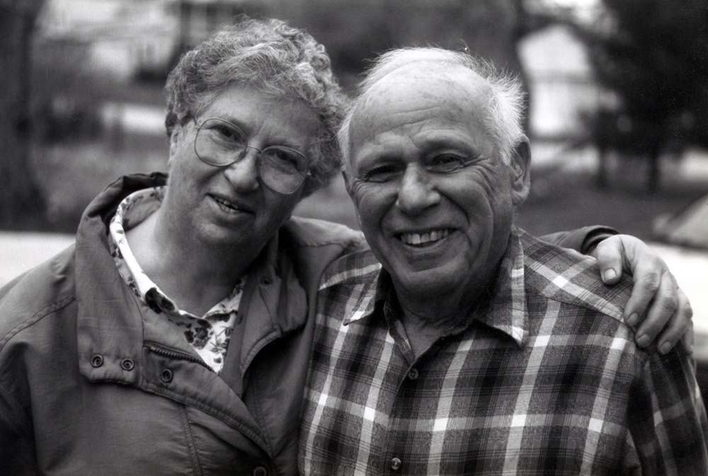 bill and ellen straus smiling